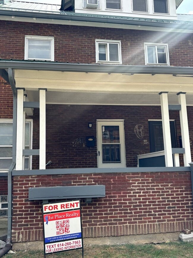 289-295 E 18th