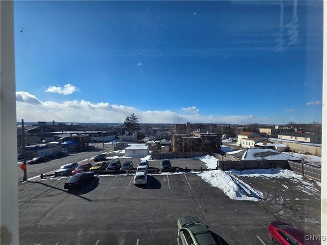 Photo - 807-13 N Salina St