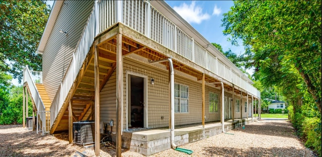 Photo - 1329 Nylic St