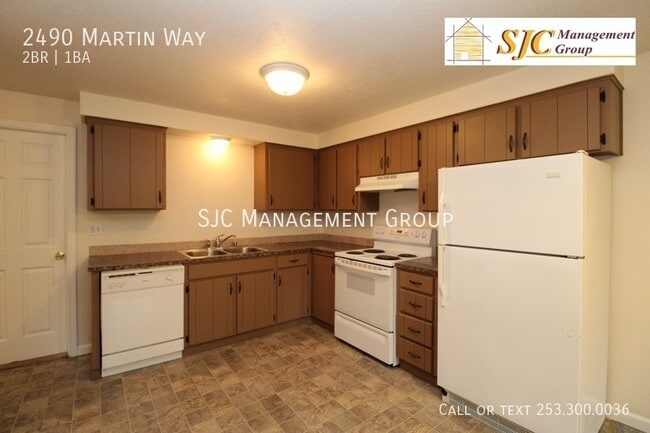 Photo - 2490 Martin Way