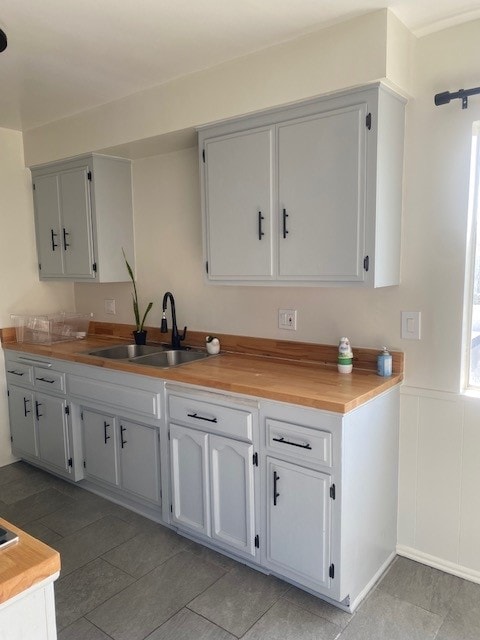 Photo - 11643 Eucalyptus Ave Unidad D