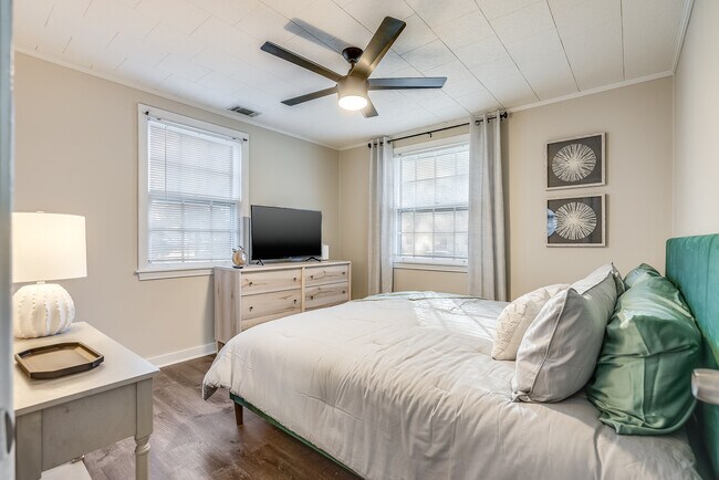 Photo - Evora Unit A