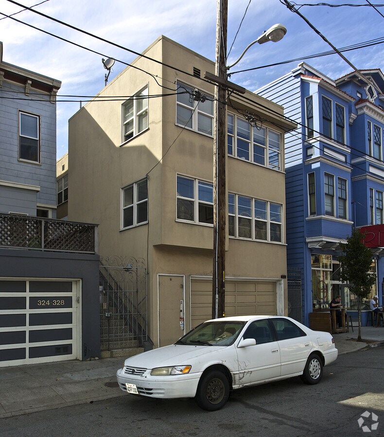 Photo - 320 Church Street