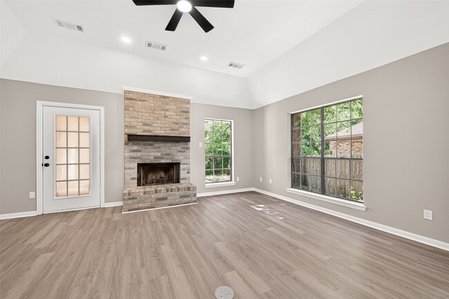 Photo - 4906 Pleasure Lake Ln