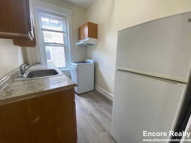 Photo - 364 Riverway Unit 01A