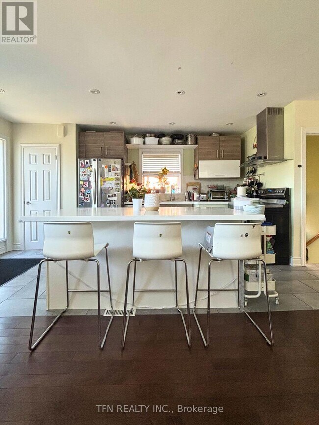 Photo - 59 Mitcham Dr