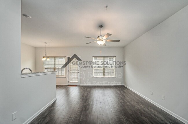 Photo - 217 Kinsale Dr
