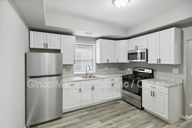 Photo - 9305 S Homan Ave