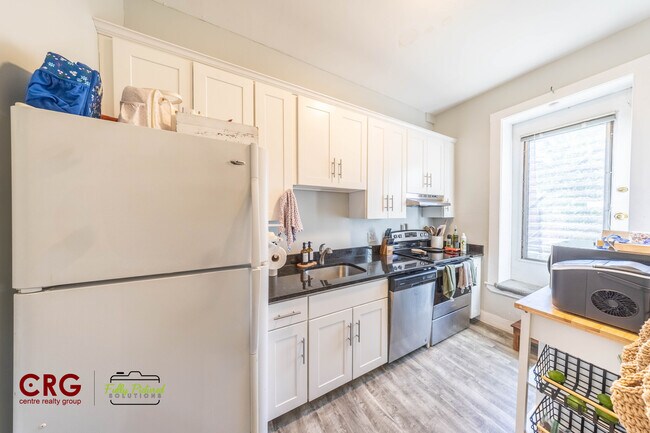 Photo - 1714 Beacon St Unit 2