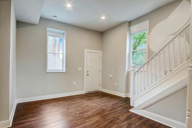 Photo - 2648 Hampden Ave