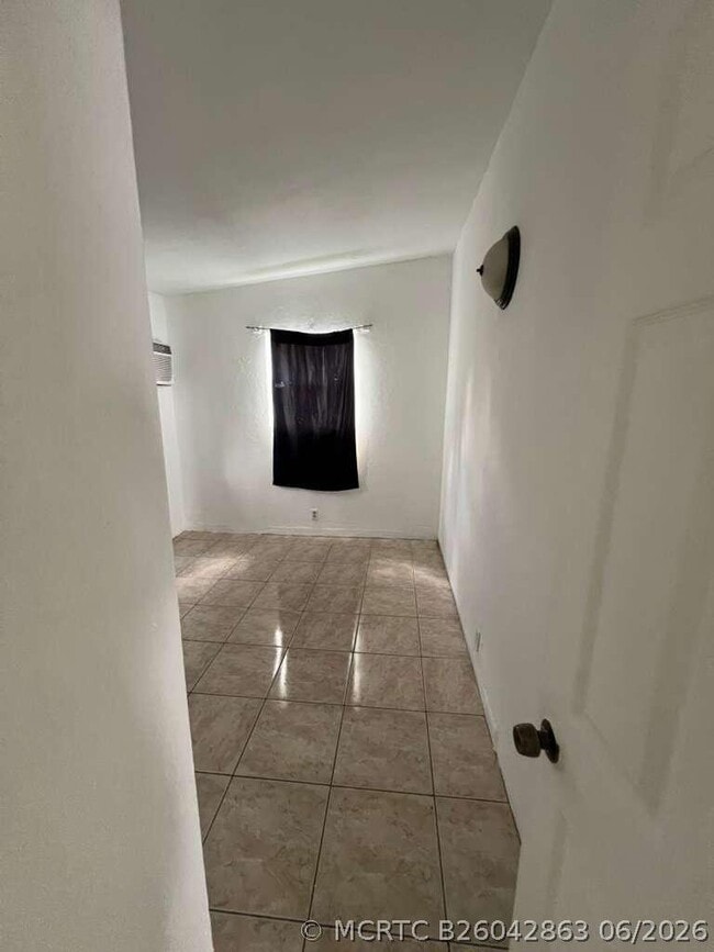 Photo - 1524 NW 42nd St
