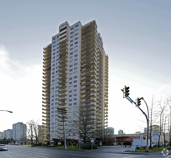Photo - Panarama Tower
