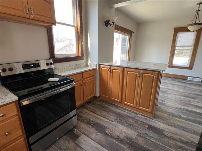 Photo - 308 N 10th Ave Casa