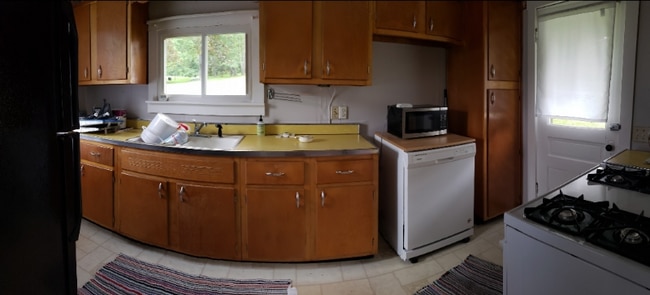 Photo - 289 Craigsville Rd