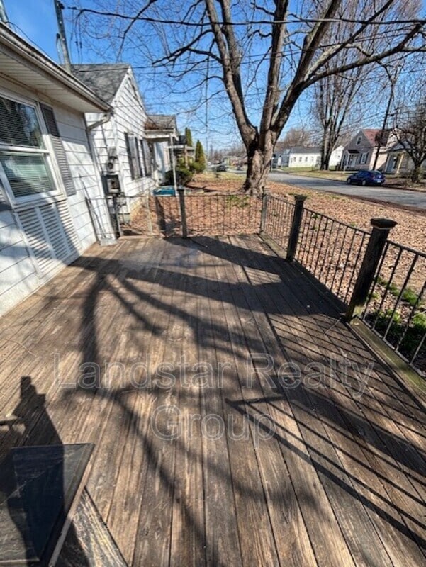 Photo - 3762 Parthenia Ave