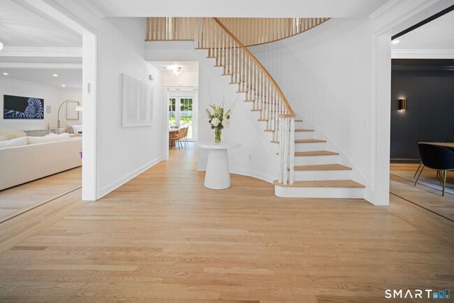Photo - 164 West Ln