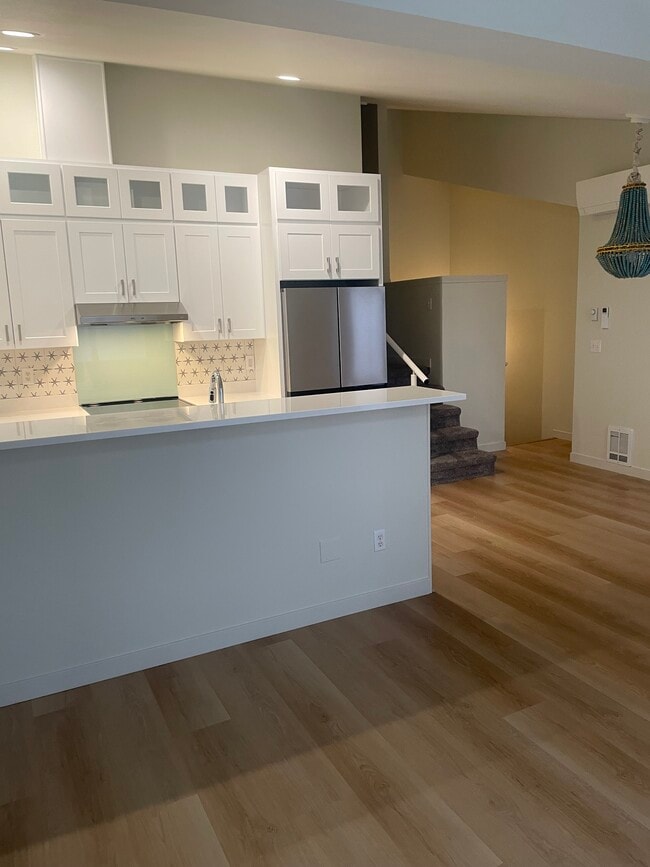 Photo - 716 N. State St.