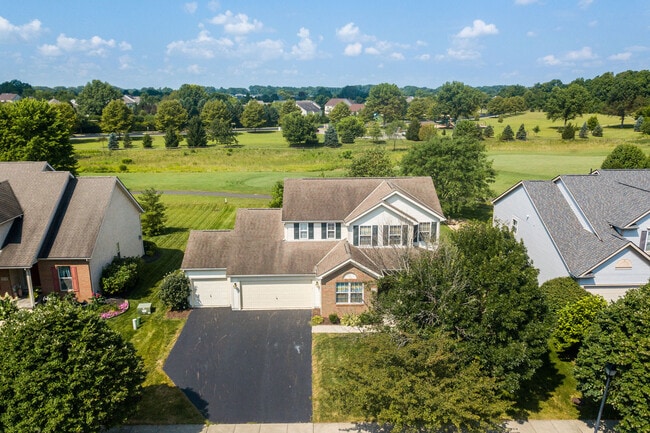 Building Photo - 7225 Bromfield Dr