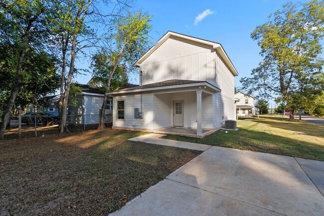 Photo - New Construction 3 Bed/3.5 Bath Available ...