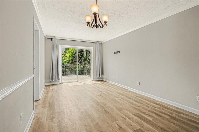 Photo - 2805 NE Expy NE Unit B34