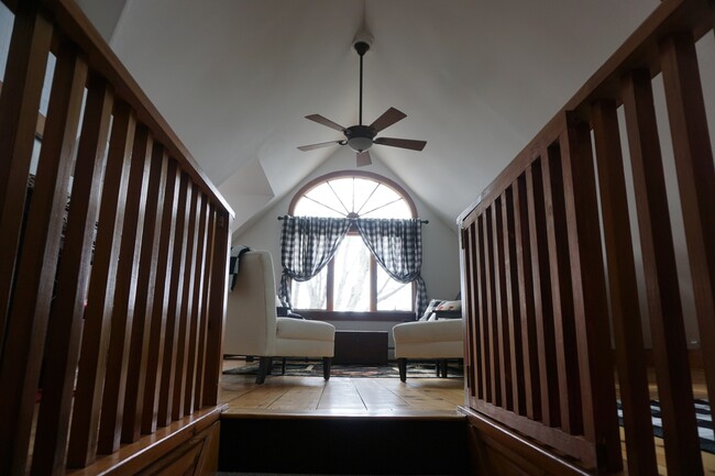 Photo - 2 Elm St House