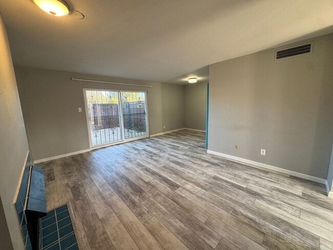 Photo - All Utilities Included! Condo in Winrock Villas