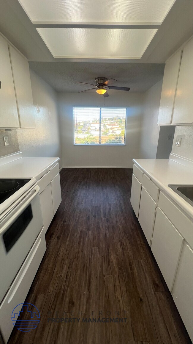 Photo - 2424 S. Leland St.