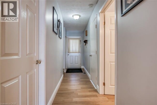 Photo - 25 Valleyview Rd