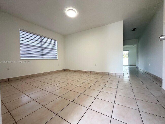 Photo - 9540 SW 36th St Unit 2