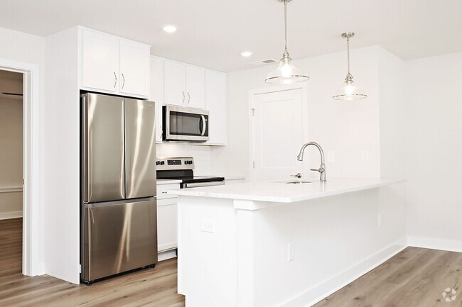 Building Photo - Newly Built Belvedere Apartment Unit Belvedere Way 952 #B