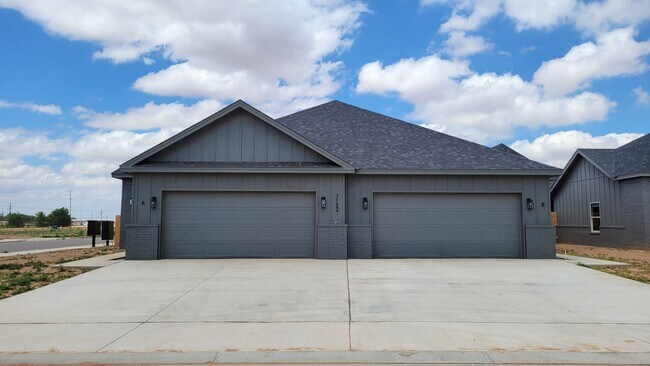 Building Photo - 7132 22nd Pl