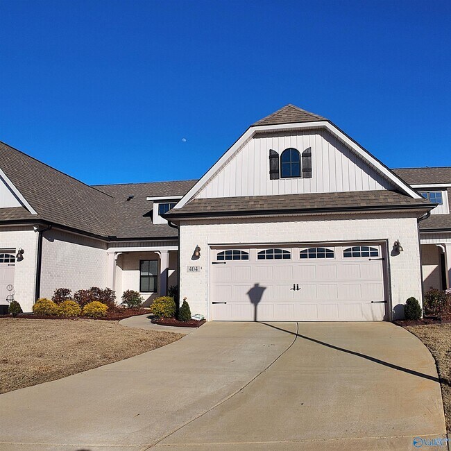 Photo - 404 Tillane Pk Cir