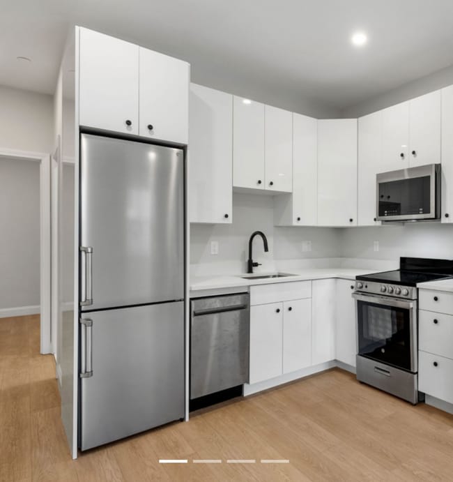 Building Photo - 1576 Cambridge St Unit 1R Rental