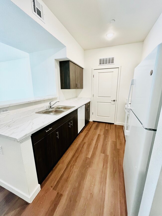Vistara II - Vistara II Apartments