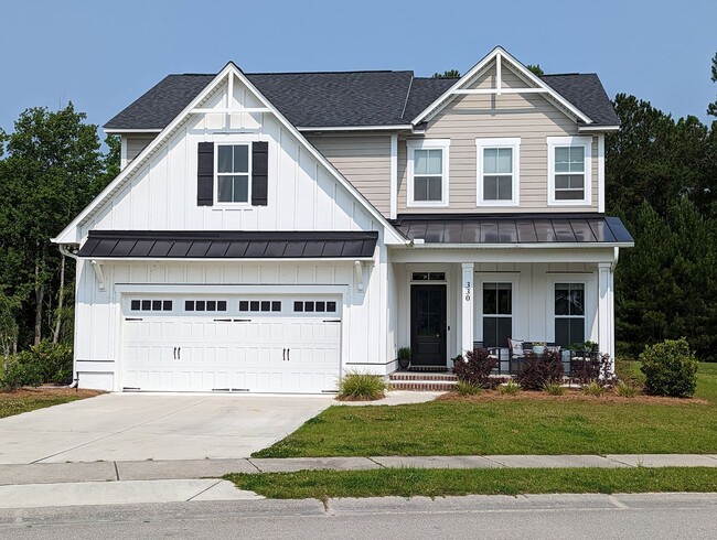 Building Photo - Gorgeous 4 Bedroom, 2.5 bath in Summerhouse community - Holly Ridge