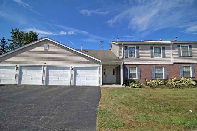 Building Photo - 328 Mulberry Ct Unit A2