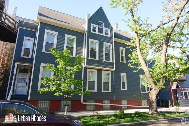 Building Photo - 1111 W Roscoe St Unit 3 Rental