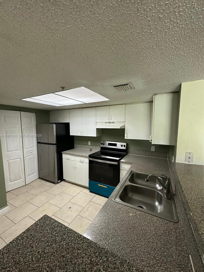 Photo - 5005 Wiles Rd Unit 102