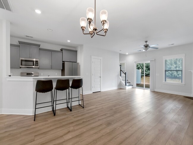 Photo - 11 Alkanet Way