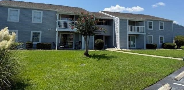 Building Photo - 1356 Glenns Bay Rd Unit J207