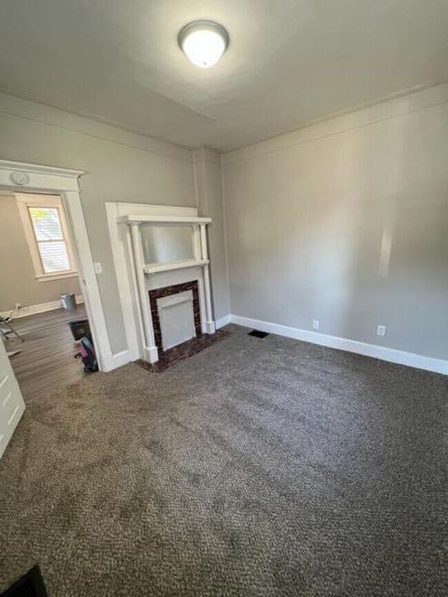 Photo - 730 East Florida Street, Evansville, India...