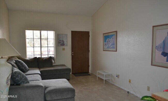 455 S Delaware Dr Unit 112