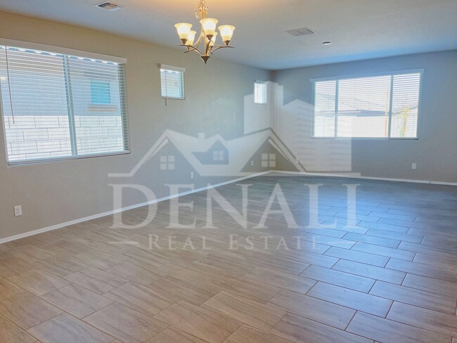 Photo - 12437 N 174th Ln