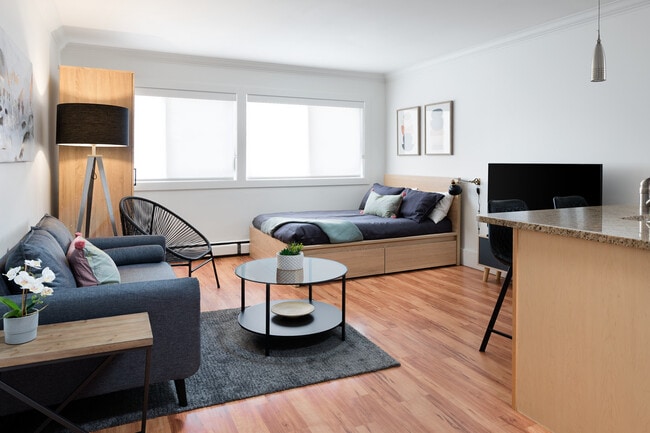 Photo - 10172-113 113 St Unit 8