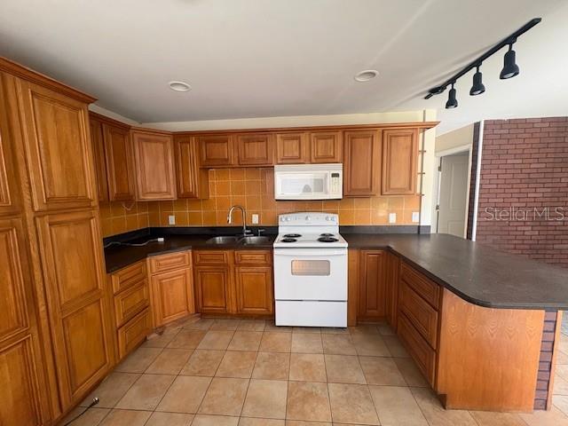 Photo - 1028 Lakewood Ct