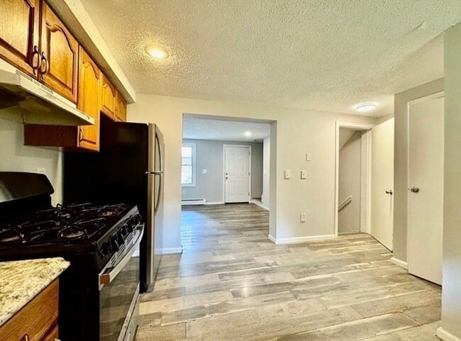 Photo - 86 Washburn St