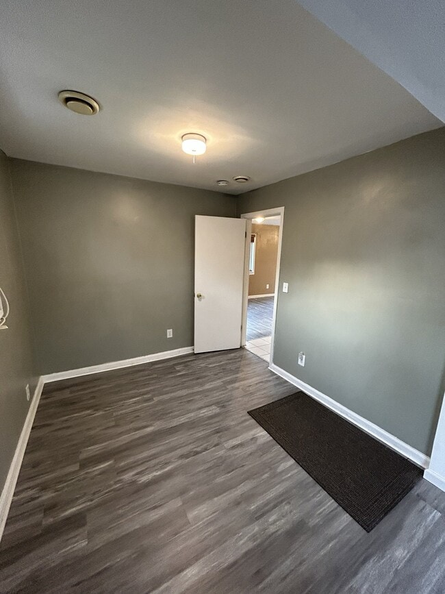 Photo - 79 W Cornell Ave