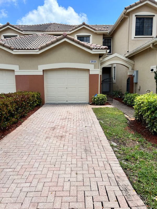 Photo - 3918 Cherry Ln Townhome