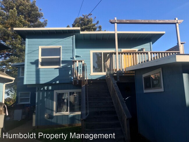 2 br, 1 bath House - 3243 Trinity Street - 2 br, 1 bath House - 3243 Trinity Street