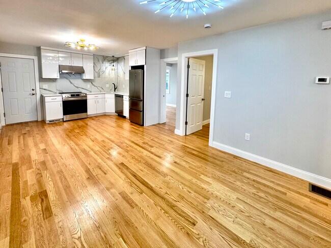 Building Photo - 5 Ward St Unit 3 Rental